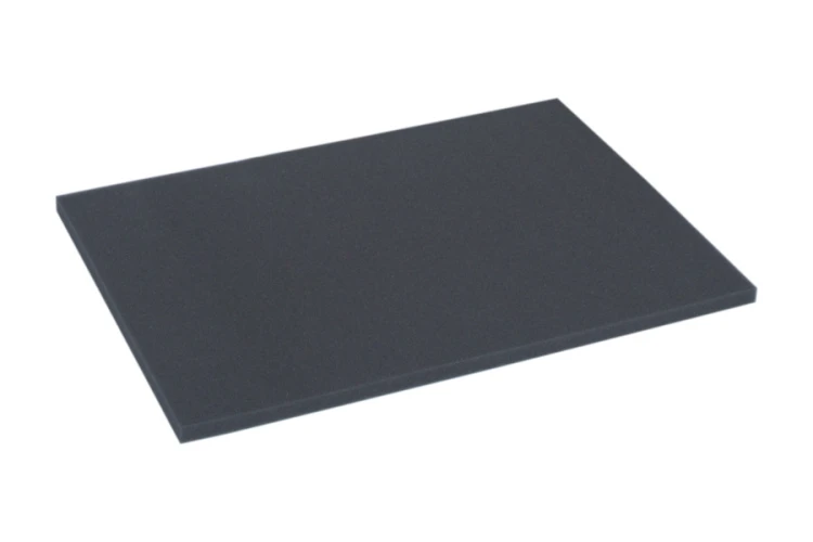 Full-size 12mm thick separator.