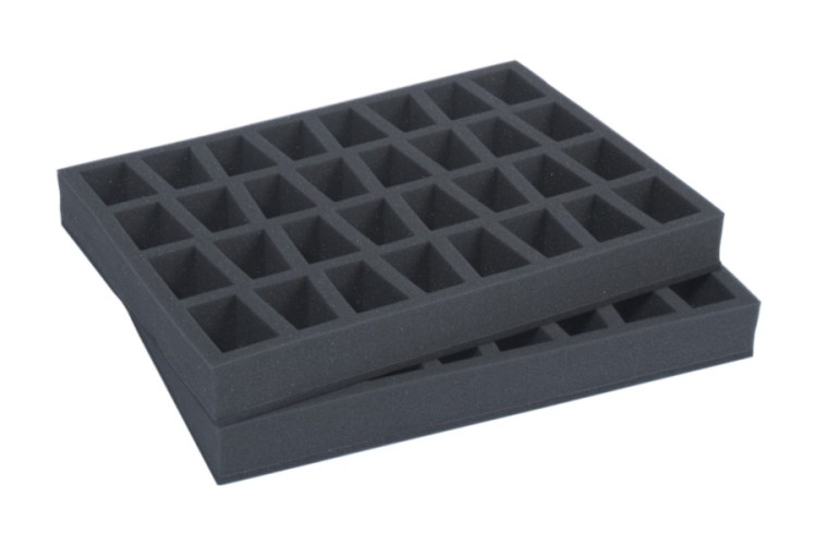 Set of two foam tray for 32 miniatures on 40 mm bases