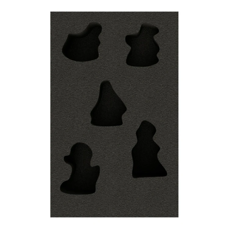 Kamandora's Blades2 Embergard.jpg